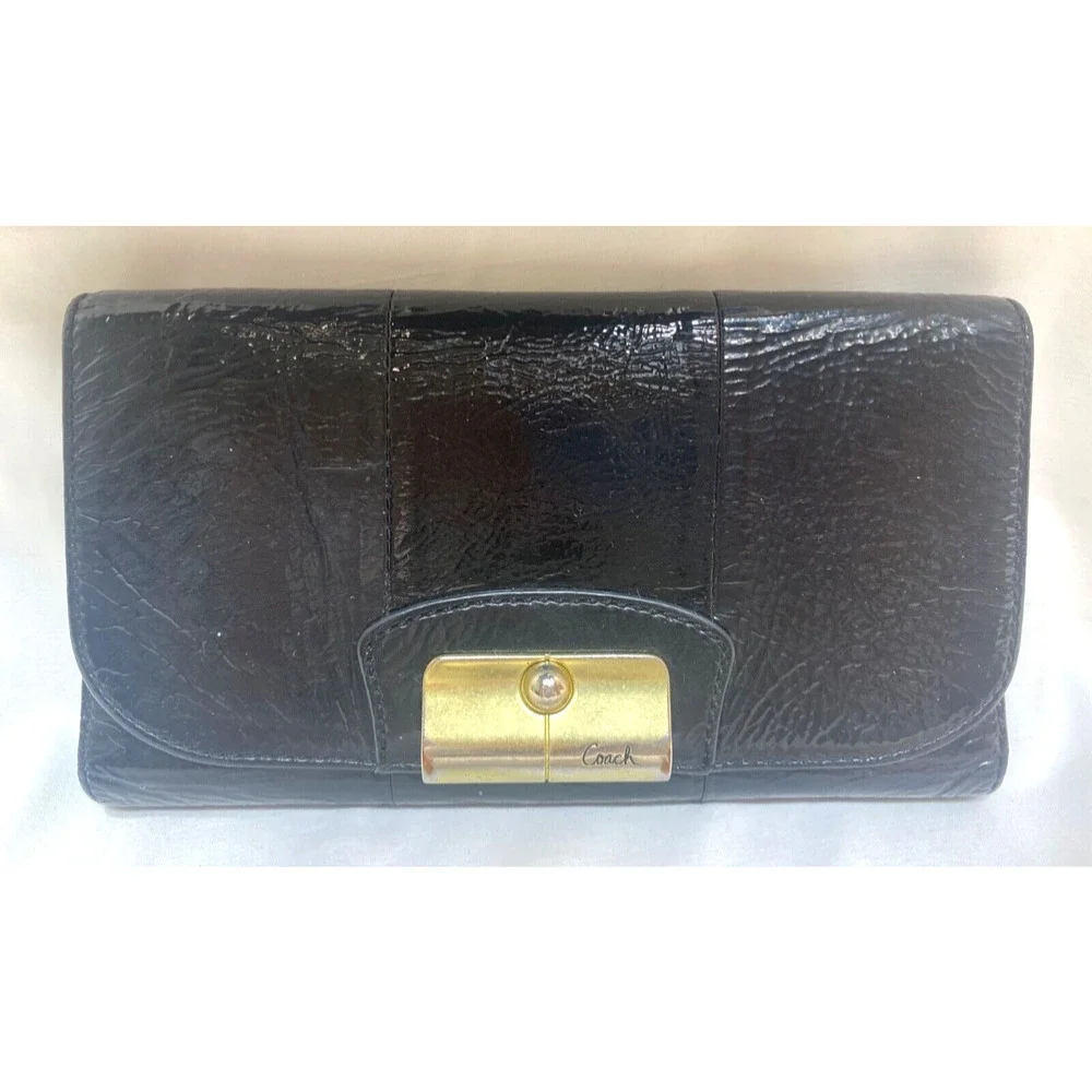 Coach Kristin Patent Leather Hobo Shoulder Bag AND Trifold wallet preowned